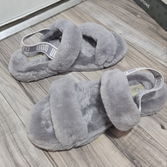 Ugg Oh Yeah, Gray Slide Sz 5 Youth Or 7 Women. - Picture 8 of 9